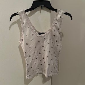 Polly & Esther tank top